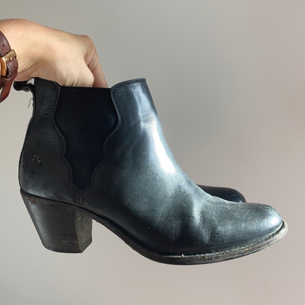 Frye Women’s black booties